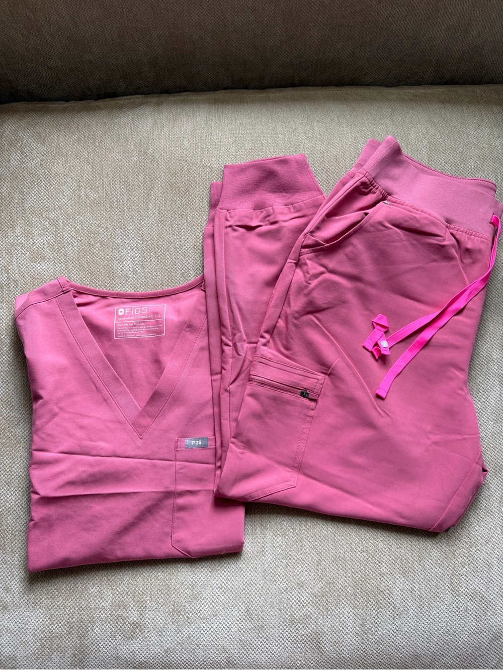 Figs Women's Scrub Set in Pink Quartz Breast Cancer Awareness